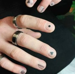 Гель-лак для мужчин: растущий тренд в nail-индустрии